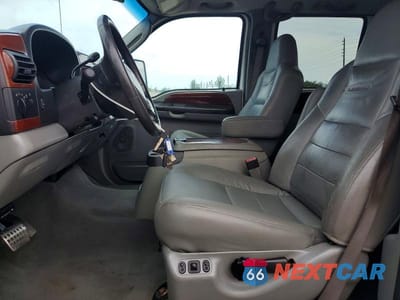 Zdjęcie 7 z 12 samochodu: 2006 FORD F350 SRW SUPER DUTY VIN:1FTSW31P16EB11219 - miniatura