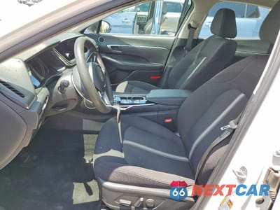 Zdjęcie 7 z 13 samochodu: 2023 HYUNDAI SONATA SEL VIN:KMHL64JA4PA251100 - miniatura