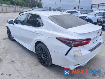 Drugie zdjęcie samochodu z przodu: 2021 TOYOTA CAMRY SE VIN:4T1G11AK3MU547968 - miniatura