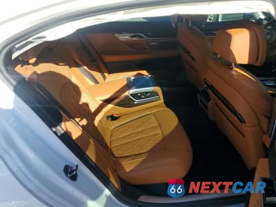 Zdjęcie 11 z 13 samochodu: 2021 BMW 750 XI VIN:WBA7U2C00MCF14655 - miniatura