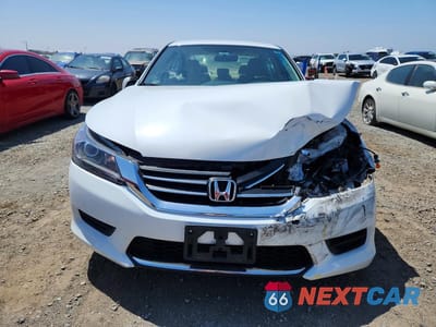 Piąte zdjęcie samochodu w środku: 2014 HONDA ACCORD LX VIN:1HGCR2F32EA196574 - miniatura