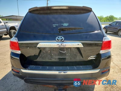 Zdjęcie 6 z 13 samochodu: 2013 TOYOTA HIGHLANDER SE VIN:5TDBK3EH3DS248376 - miniatura