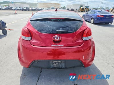 Zdjęcie 6 z 12 samochodu: 2015 HYUNDAI VELOSTER BASE VIN:KMHTC6AD1FU244990 - miniatura