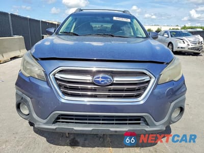 Piąte zdjęcie samochodu w środku: 2018 SUBARU OUTBACK 2.5I PREMIUM VIN:4S4BSACCXJ3255510 - miniatura