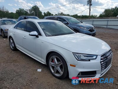 Czwarte zdjęcie samochodu z boku: 2018 AUDI S4 PREMIUM PLUS VIN:WAUB4AF42JA019445 - miniatura