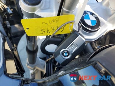 Zdjęcie 8 z 9 samochodu: 2024 BMW R 1250 GS ADVENTURE VIN:WB10M1304R6J50979 - miniatura