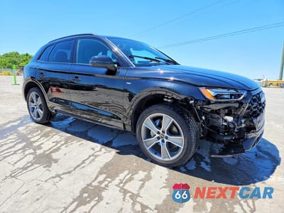 Czwarte zdjęcie samochodu z boku: 2025 AUDI Q5 PREMIUM 45 VIN:WA1GAAFY7S2028507 - miniatura