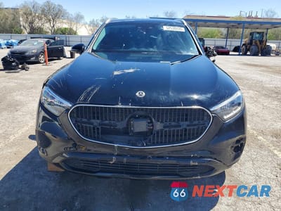 Piąte zdjęcie samochodu w środku: 2024 MERCEDES-BENZ GLC 300 4MATIC VIN:W1NKM4HB6RF228016 - miniatura
