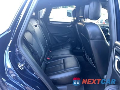 Zdjęcie 6 z 10 samochodu: 2018 PORSCHE MACAN S VIN:WP1AB2A5XJLB34419 - miniatura