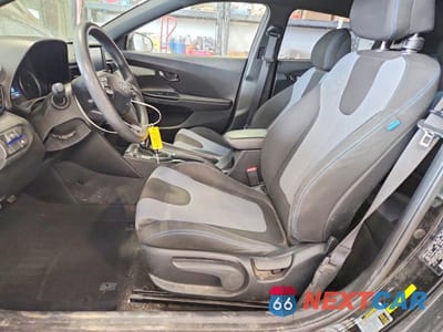 Zdjęcie 7 z 12 samochodu: 2019 HYUNDAI VELOSTER 2.0L VIN:KMHTG6AF4KU010861 - miniatura