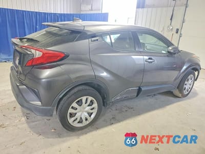 Trzecie zdjęcie samochodu z tyłu: 2020 TOYOTA C-HR LE VIN:JTNKHMBX3L1071139 - miniatura