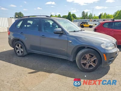 Czwarte zdjęcie samochodu z boku: 2012 BMW X5 XDRIVE35I VIN:5UXZV4C58CL988282 - miniatura