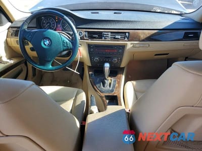 Zdjęcie 8 z 12 samochodu: 2009 BMW 328 XI SULEV VIN:WBAPK53599A645585 - miniatura