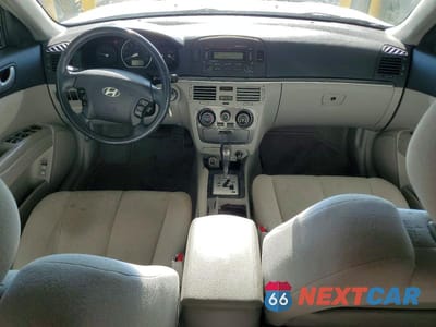 Zdjęcie 8 z 12 samochodu: 2006 HYUNDAI SONATA GLS V6 VIN:5NPEU46F46H036301 - miniatura