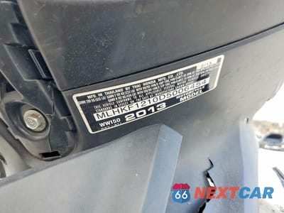 Zdjęcie 9 z 9 samochodu: 2013 HONDA PCX 150 VIN:MLHKF1210D5006454 - miniatura