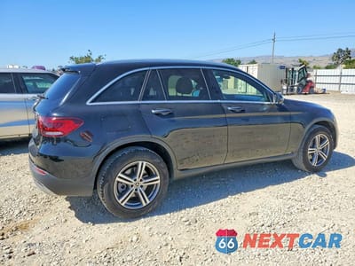 Trzecie zdjęcie samochodu z tyłu: 2021 MERCEDES-BENZ GLC 300 VIN:W1N0G8DBXMV289072 - miniatura