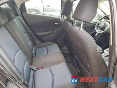 Zdjęcie 10 z 12 samochodu: 2017 TOYOTA YARIS IA BASE VIN:3MYDLBYV6HY173481 - miniatura