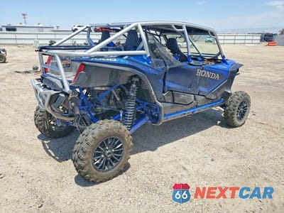 Czwarte zdjęcie samochodu z boku: 2024 HONDA SXS1000S UTILITY VEHICLE VIN:1HFVE0643R4400180 - miniatura
