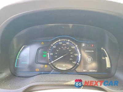Zdjęcie 9 z 13 samochodu: 2018 HYUNDAI IONIQ BLUE VIN:KMHC65LCXJU102426 - miniatura