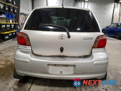 Zdjęcie 6 z 13 samochodu: 2005 TOYOTA ECHO VIN:JTDKT123550076544 - miniatura