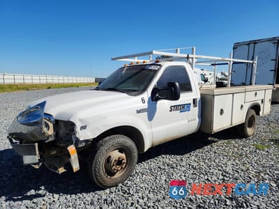 2004 FORD F350 SUPER DUTY 1FDWF36S64EC71457 - główne zdjęcie licytacji z USA - miniatura