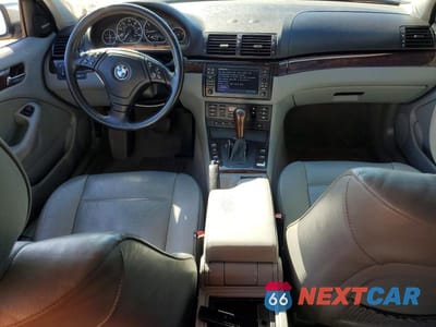 Zdjęcie 8 z 12 samochodu: 2005 BMW 330 I VIN:WBAEV534X5KM40285 - miniatura
