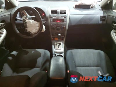 Zdjęcie 8 z 13 samochodu: 2011 TOYOTA COROLLA S VIN:2T1BU4EE3BC623825 - miniatura