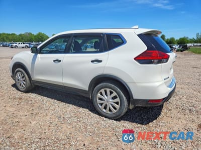 Drugie zdjęcie samochodu z przodu: 2017 NISSAN ROGUE S VIN:JN8AT2MVXHW024932 - miniatura
