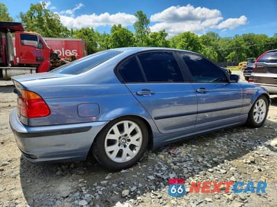 Trzecie zdjęcie samochodu z tyłu: 2000 BMW 323 I VIN:WBAAM3349YFP80949 - miniatura