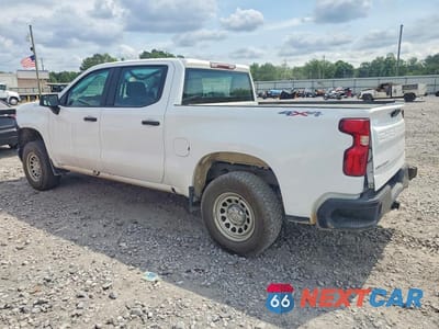 Drugie zdjęcie samochodu z przodu: 2021 CHEVROLET SILVERADO K1500 VIN:1GCUYAEF1MZ248708 - miniatura