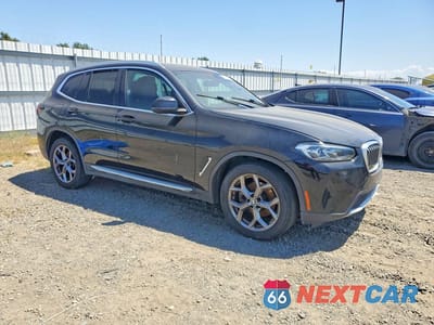 Czwarte zdjęcie samochodu z boku: 2022 BMW X3 SDRIVE30I VIN:5UX43DP01N9N22711 - miniatura