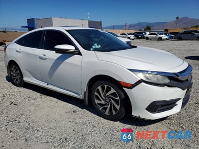 Czwarte zdjęcie samochodu z boku: 2017 HONDA CIVIC EX VIN:2HGFC2F77HH542206 - miniatura