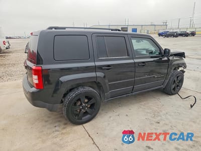 Trzecie zdjęcie samochodu z tyłu: 2011 JEEP PATRIOT SPORT VIN:1J4NT1GB4BD133246 - miniatura