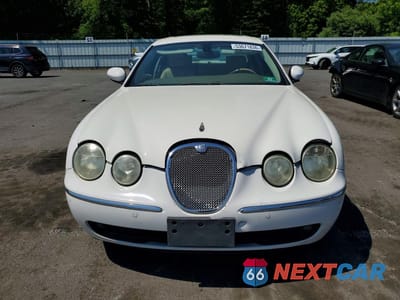 Piąte zdjęcie samochodu w środku: 2006 JAGUAR S-TYPE VIN:SAJWA01A26FN57272 - miniatura