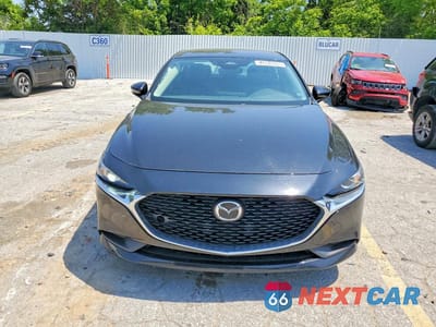 Piąte zdjęcie samochodu w środku: 2024 MAZDA 3 SELECT SPORT VIN:3MZBPABM2RM426550 - miniatura