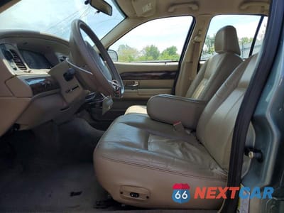 Zdjęcie 7 z 12 samochodu: 2005 MERCURY GRAND MARQUIS GS VIN:2MEFM74W35X631094 - miniatura