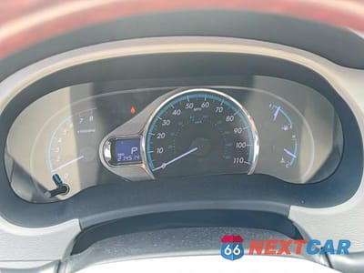 Zdjęcie 8 z 10 samochodu: 2011 TOYOTA SIENNA LIMITED 7-PASSENGER VIN:5TDDK3DC6BS025325 - miniatura