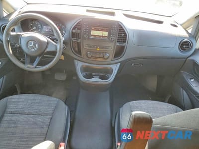 Zdjęcie 8 z 13 samochodu: 2017 MERCEDES-BENZ METRIS VIN:WD3PG2EA7H3226404 - miniatura