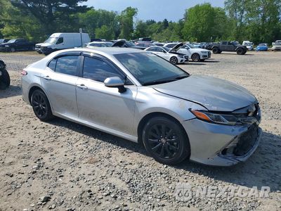 Czwarte zdjęcie samochodu z boku: 2020 TOYOTA CAMRY LE VIN:4T1C11AK4LU961127 - miniatura