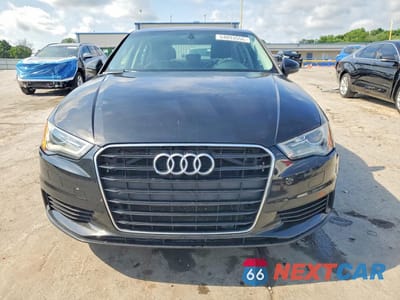 Piąte zdjęcie samochodu w środku: 2015 AUDI A3 PREMIUM VIN:WAUBFGFF7F1009998 - miniatura