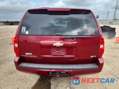 Zdjęcie 6 z 13 samochodu: 2010 CHEVROLET SUBURBAN C1500 LS VIN:1GNUCHE07AR220773 - miniatura