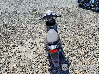Zdjęcie 6 z 8 samochodu: 2012 GENUINE SCOOTER CO. BUDDY 125 VIN:RFVPAC20XC1011487 - miniatura