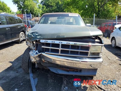 Piąte zdjęcie samochodu w środku: 1996 DODGE DAKOTA VIN:1B7GG23X1TS551304 - miniatura