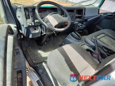 Zdjęcie 8 z 12 samochodu: 2023 ISUZU NPR HD VIN:54DC4W1D1PS200871 - miniatura