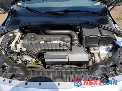 Zdjęcie 11 z 12 samochodu: 2014 VOLVO S60 T5 VIN:YV1612FH0E1280546 - miniatura