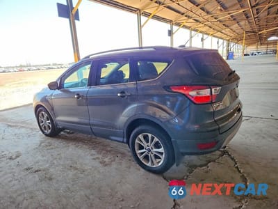 Drugie zdjęcie samochodu z przodu: 2018 FORD ESCAPE SE VIN:1FMCU0GD5JUB85405 - miniatura