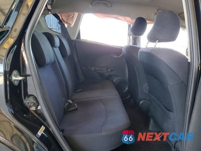 Zdjęcie 10 z 12 samochodu: 2012 HONDA FIT SPORT VIN:JHMGE8H50CC007398 - miniatura
