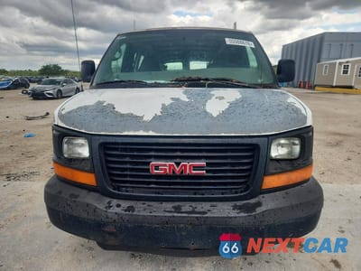 Piąte zdjęcie samochodu w środku: 2009 GMC SAVANA G1500 VIN:1GTFG15X191119541 - miniatura