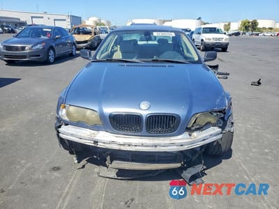 Piąte zdjęcie samochodu w środku: 2003 BMW 325 CI VIN:WBABN73413PJ16124 - miniatura