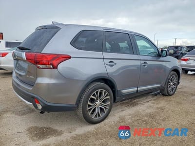Trzecie zdjęcie samochodu z tyłu: 2017 MITSUBISHI OUTLANDER ES VIN:JA4AZ2A31HZ051720 - miniatura